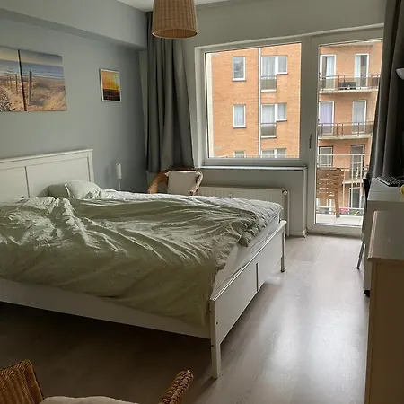 Comfortable 2-bedroom In The Centre Of T93 Apartment