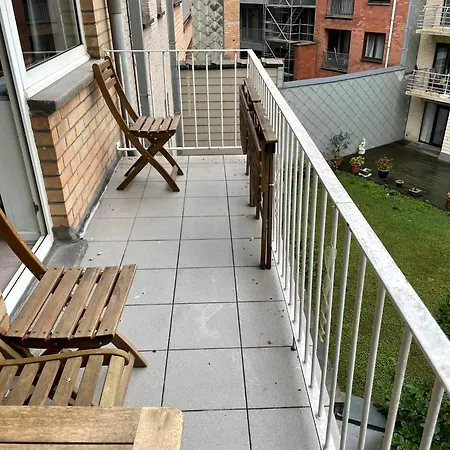 Lägenhet Comfortable 2-bedroom In The Centre Of T93 *